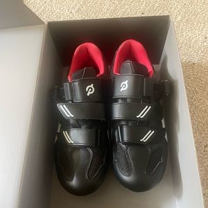 Peloton bike shoes 🌟